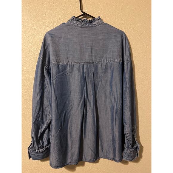 Time in true lightweight denim look with ruffles shirt - Picture 4 of 5